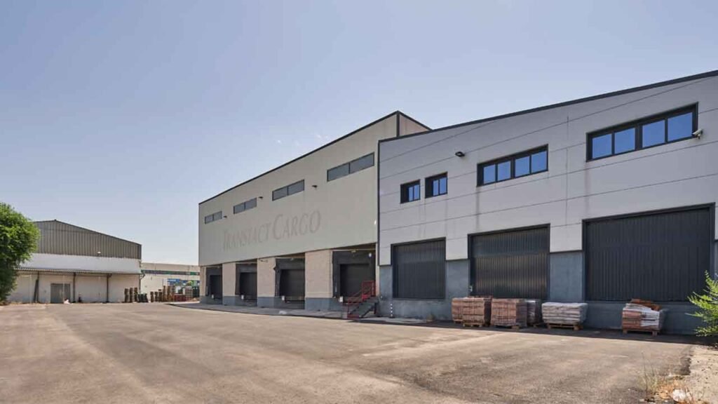 C.-de-los-Llanos-de-Jerez,-8-4