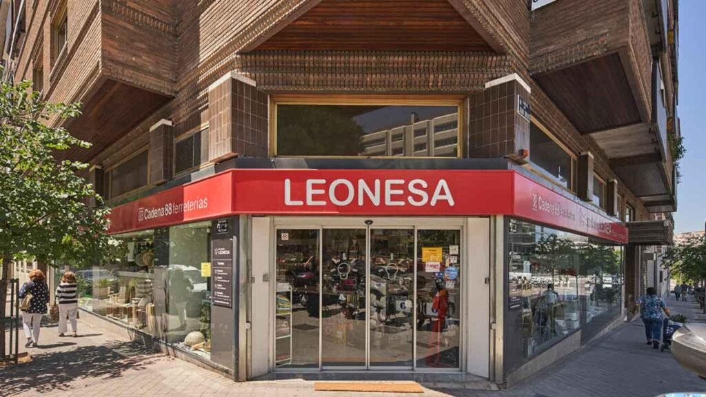 JUAN-BRAVO,-4-LOCAL-1-3